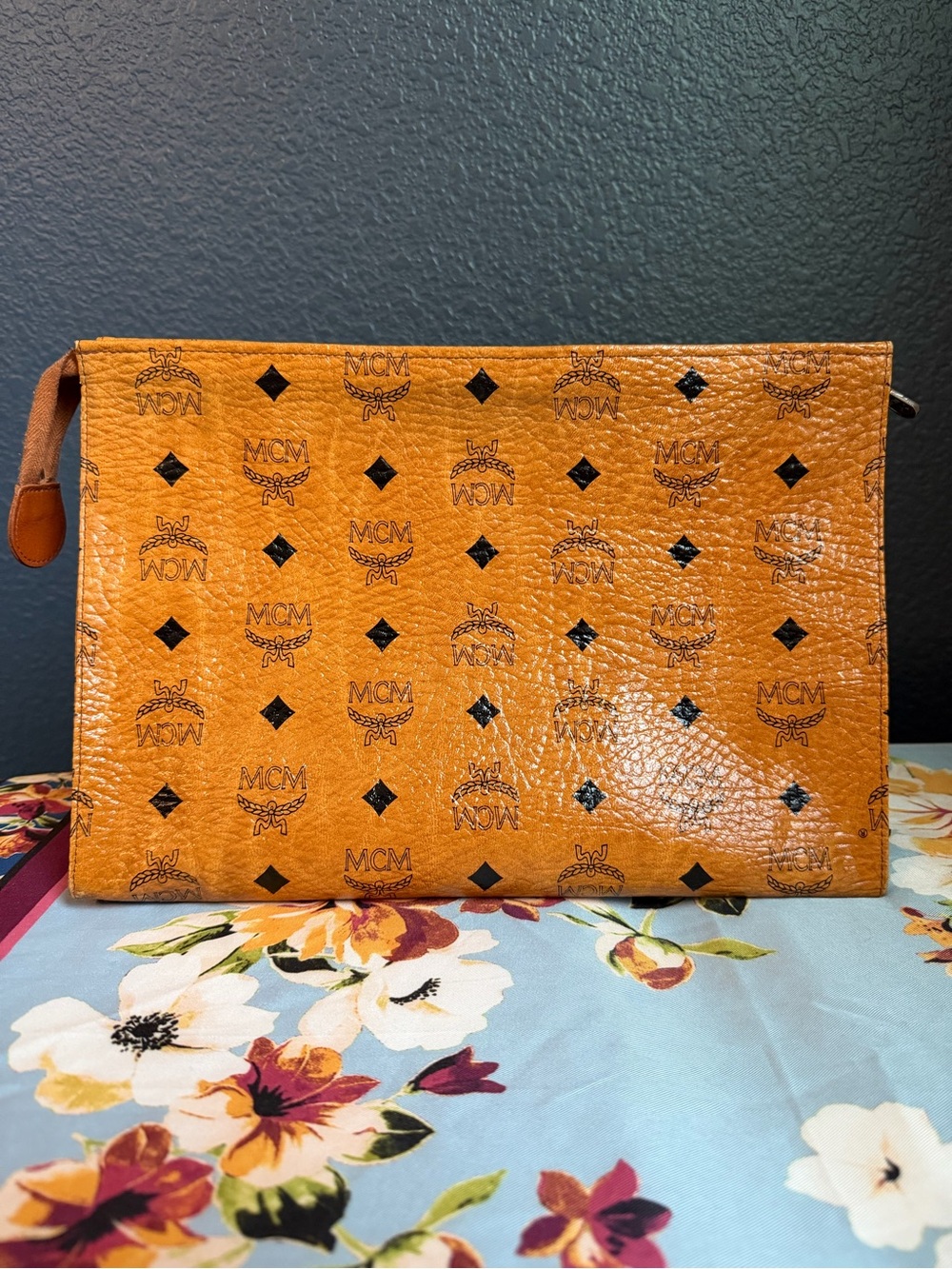 MCM Orange Visetos Logo Zip Pouch - Picture 3 of 8